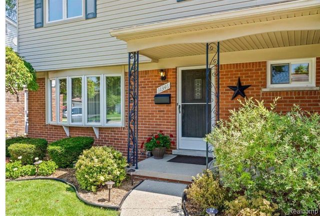 31346 Shaw Drive, Warren, MI 48093
