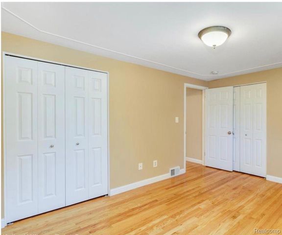 31346 Shaw Drive, Warren, MI 48093