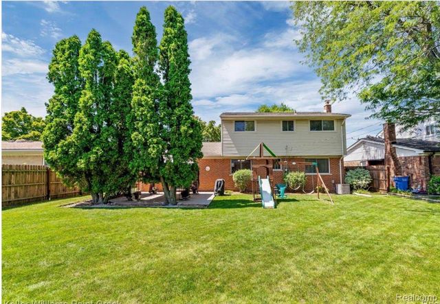31346 Shaw Drive, Warren, MI 48093