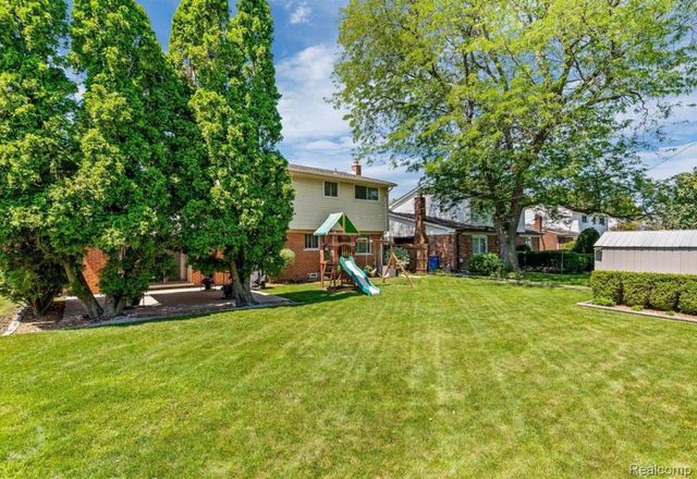 31346 Shaw Drive, Warren, MI 48093