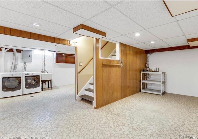31346 Shaw Drive, Warren, MI 48093
