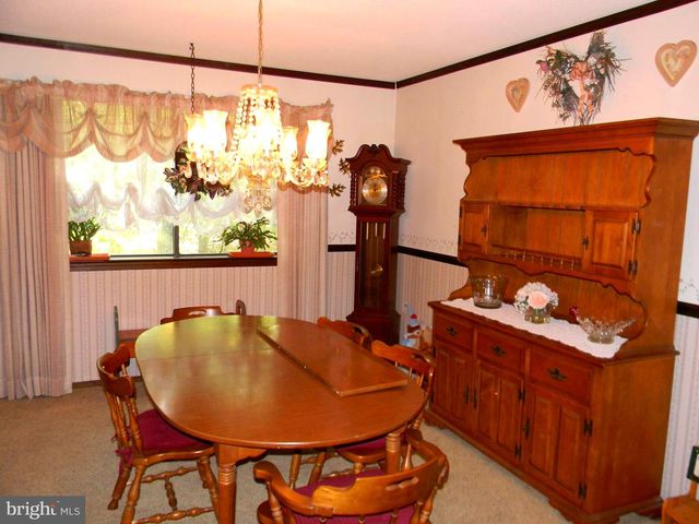 2212 OAKWOOD LN, Atco, NJ 08004
