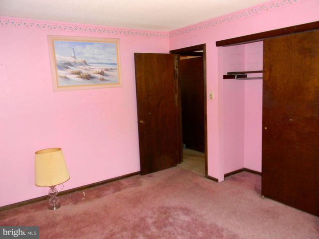 2212 OAKWOOD LN, Atco, NJ 08004