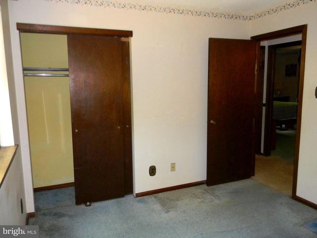 2212 OAKWOOD LN, Atco, NJ 08004