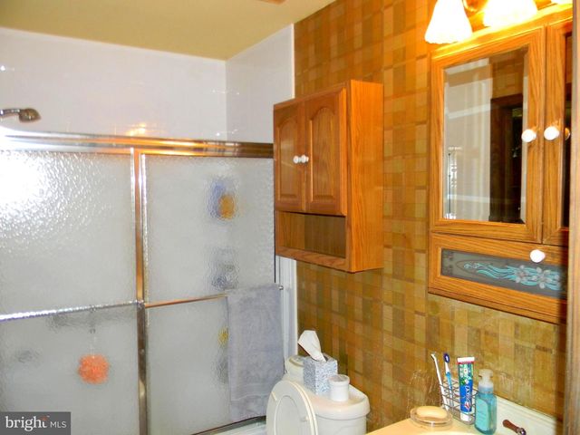 2212 OAKWOOD LN, Atco, NJ 08004