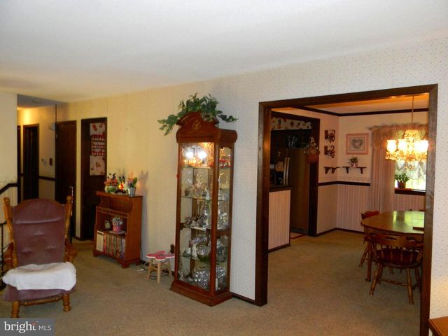 2212 OAKWOOD LN, Atco, NJ 08004