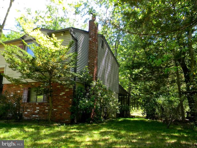 2212 OAKWOOD LN, Atco, NJ 08004