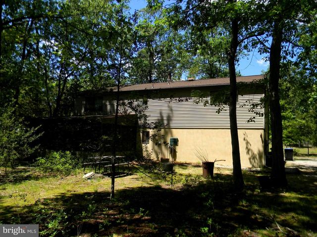 2212 OAKWOOD LN, Atco, NJ 08004