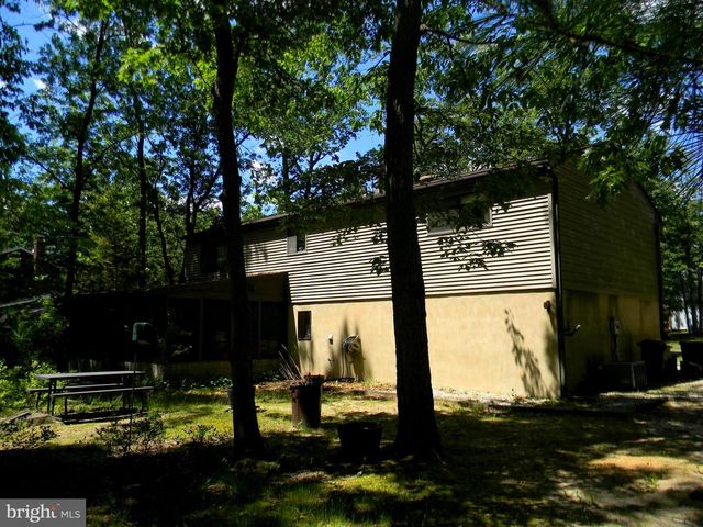 2212 OAKWOOD LN, Atco, NJ 08004