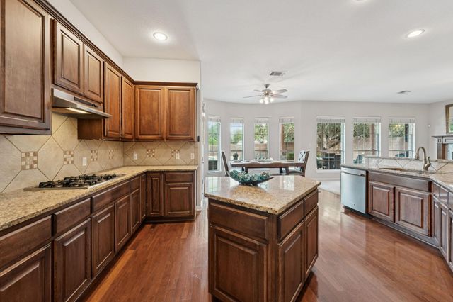 1400 Grand Falls DR, Cedar Park, TX 78613