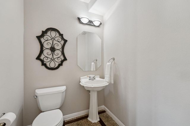 1400 Grand Falls DR, Cedar Park, TX 78613