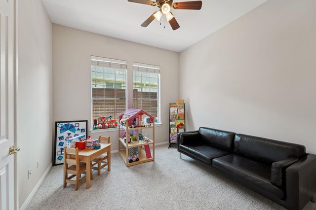 1400 Grand Falls DR, Cedar Park, TX 78613