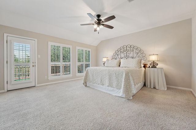 1400 Grand Falls DR, Cedar Park, TX 78613