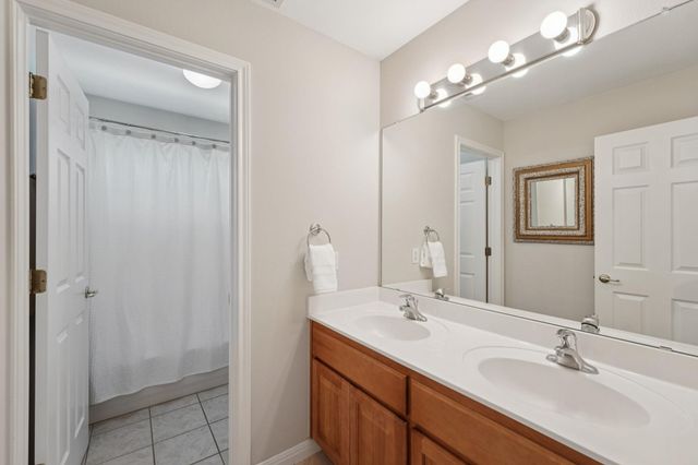 1400 Grand Falls DR, Cedar Park, TX 78613