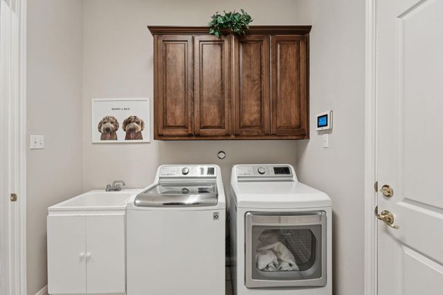1400 Grand Falls DR, Cedar Park, TX 78613