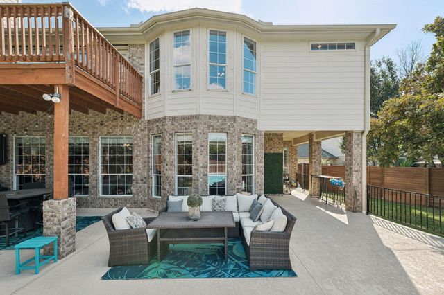 1400 Grand Falls DR, Cedar Park, TX 78613