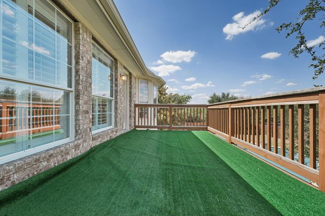 1400 Grand Falls DR, Cedar Park, TX 78613