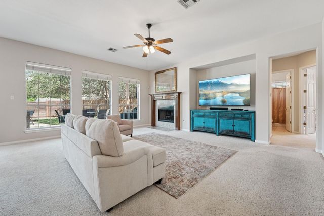 1400 Grand Falls DR, Cedar Park, TX 78613