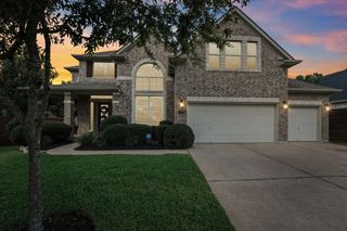 1400 Grand Falls DR, Cedar Park, TX 78613
