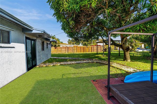 17715 NW 55th Ave, Miami Gardens, FL 33055