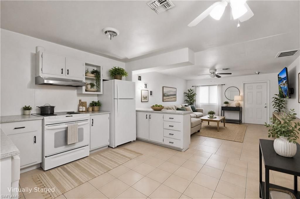 17434 / 17436 Carnegie CIR 436, FORT MYERS, FL 33967 — photo 4