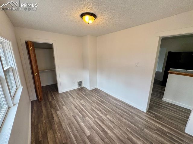 802 N Walnut Street, Colorado Springs, CO 80905