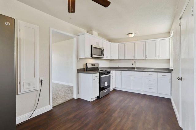 542 Kolher St, Stockton, CA 95206