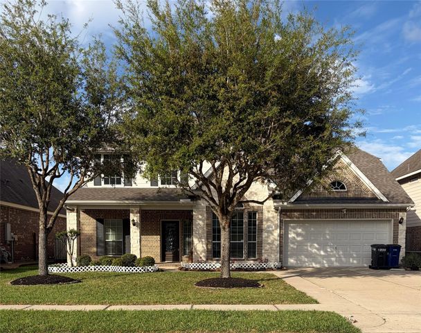 1230 Martinez Court, Friendswood, TX 77546