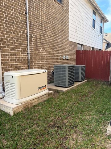 1230 Martinez Court, Friendswood, TX 77546