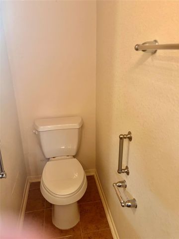 1230 Martinez Court, Friendswood, TX 77546