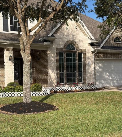 1230 Martinez Court, Friendswood, TX 77546