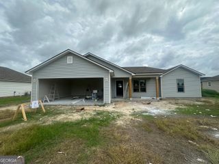 97 Cypress Street, Ray City, GA 31645