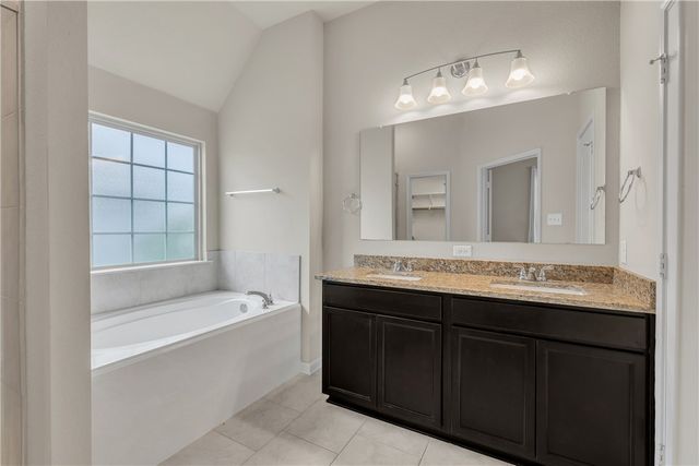 2073 Positano Loop, Bryan, TX 77808