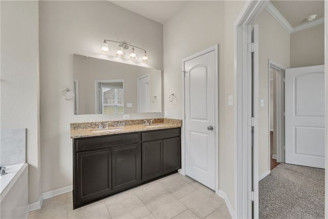 2073 Positano Loop, Bryan, TX 77808