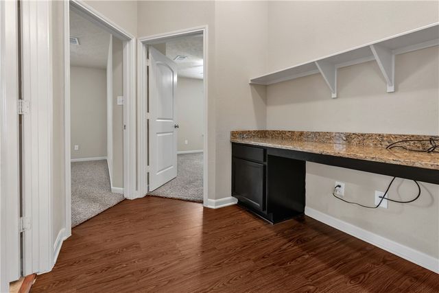 2073 Positano Loop, Bryan, TX 77808