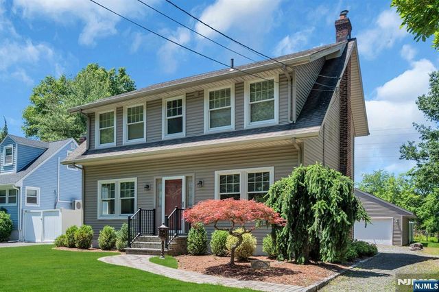 122 Herbert Avenue, Closter, NJ 07624