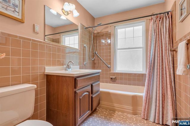 122 Herbert Avenue, Closter, NJ 07624