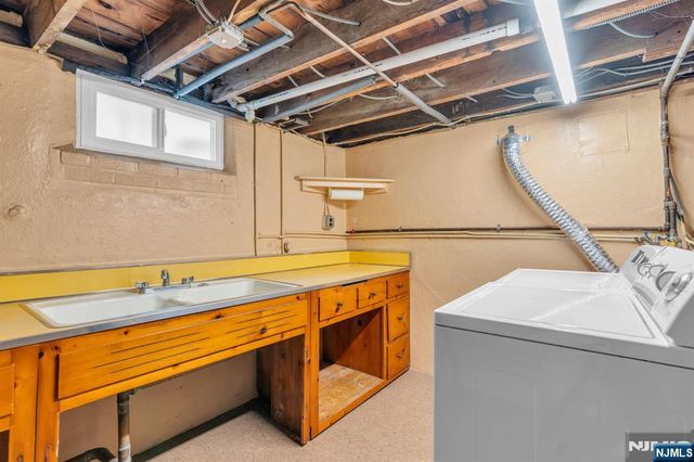 122 Herbert Avenue, Closter, NJ 07624