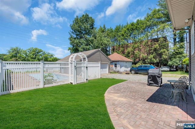122 Herbert Avenue, Closter, NJ 07624