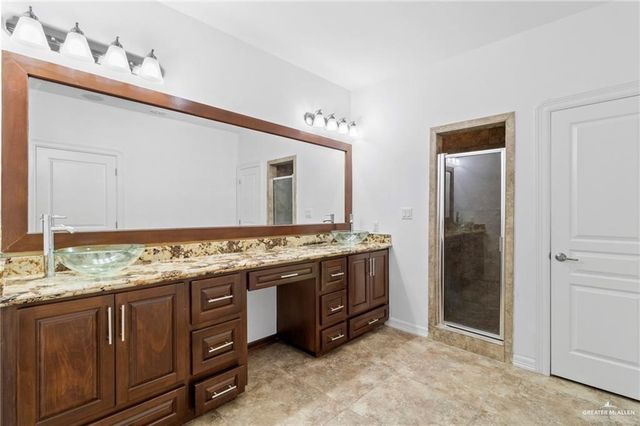 2700 Fairmont Avenue, Mcallen, TX 78504