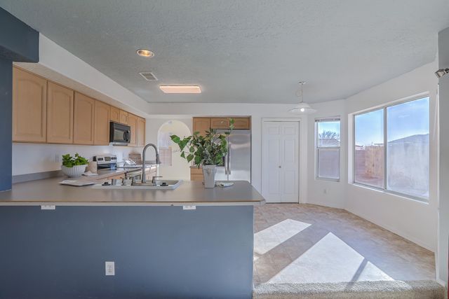 8417 S Sandoval Street NE, Albuquerque, NM 87122