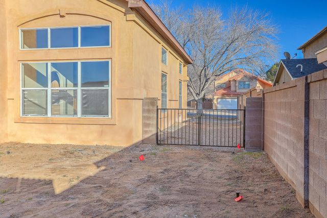 8417 S Sandoval Street NE, Albuquerque, NM 87122