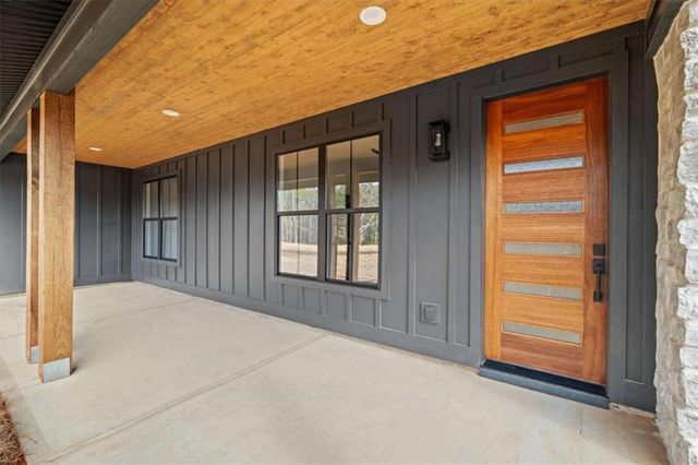 409 Lively Road, Waco, GA 30182