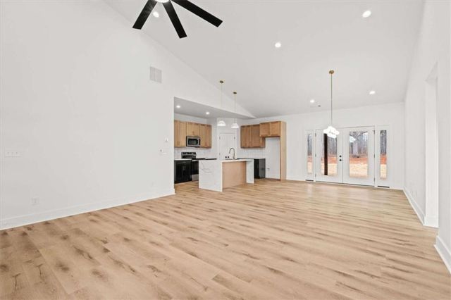 409 Lively Road, Waco, GA 30182