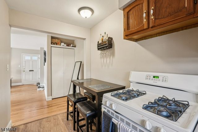 21 Colonial Dr, Little Falls Twp., NJ 07424