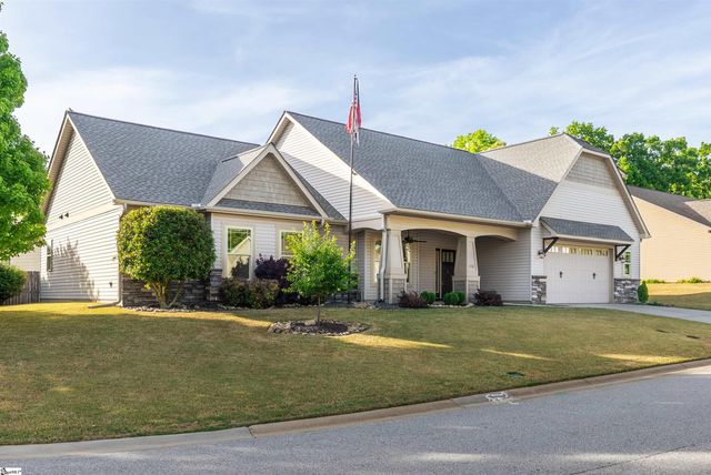 226 Brenleigh Court, Simpsonville, SC 29680