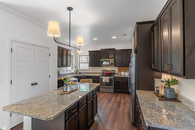 226 Brenleigh Court, Simpsonville, SC 29680