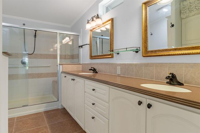 102 WOODY COURT, Wildwood, FL 34785