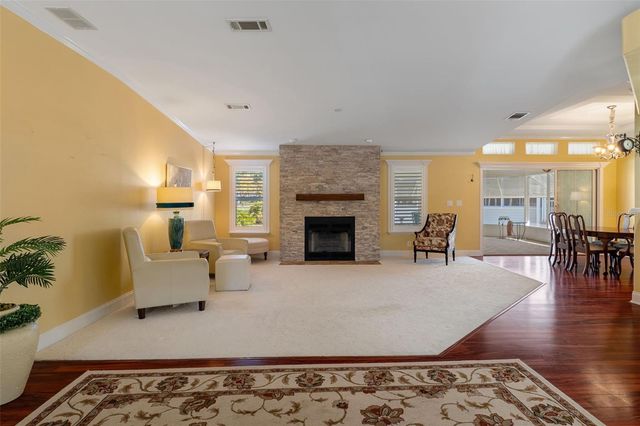 102 WOODY COURT, Wildwood, FL 34785