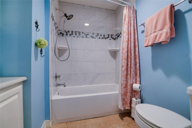 1202 Sunset Drive, Dickinson, TX 77539